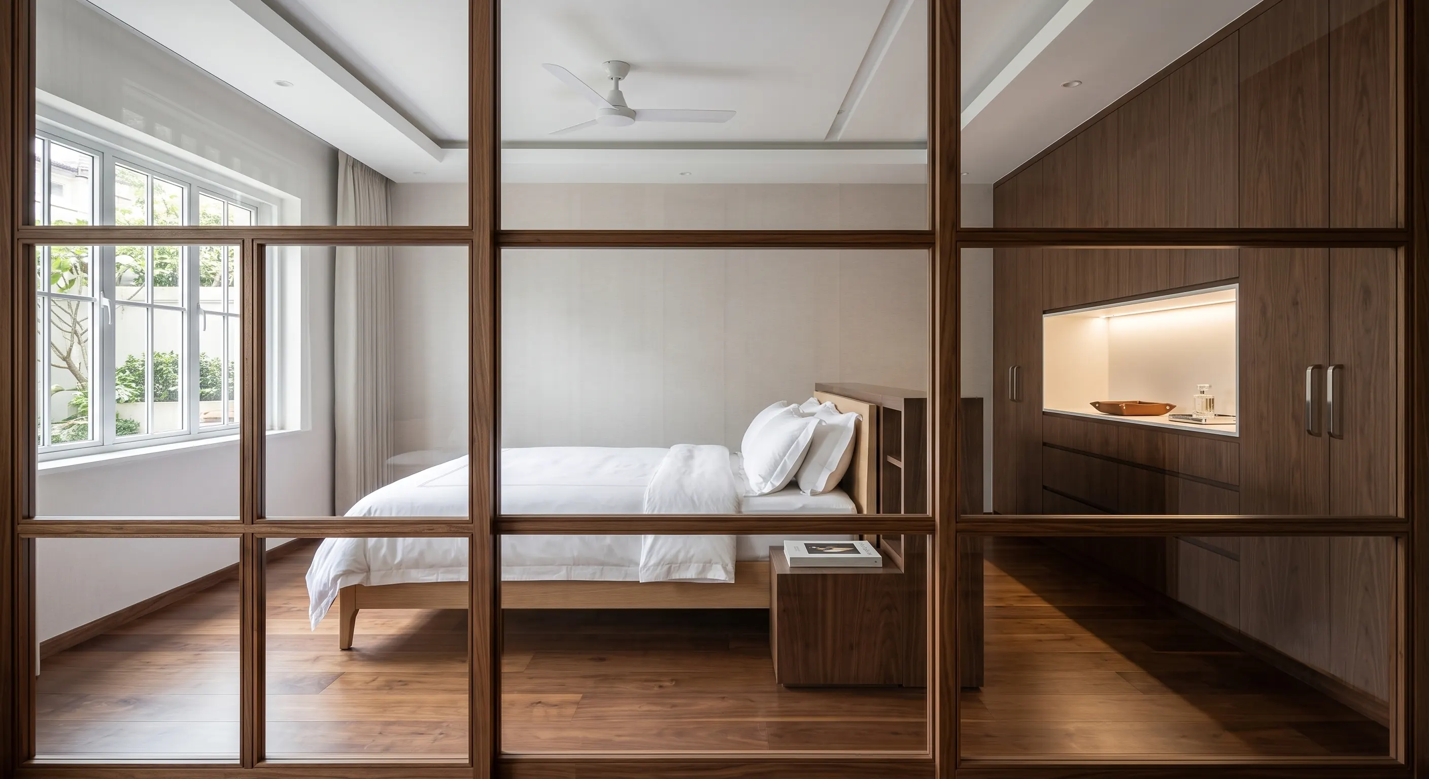 Bedroom and wardrobe interior by Hightech Interiors